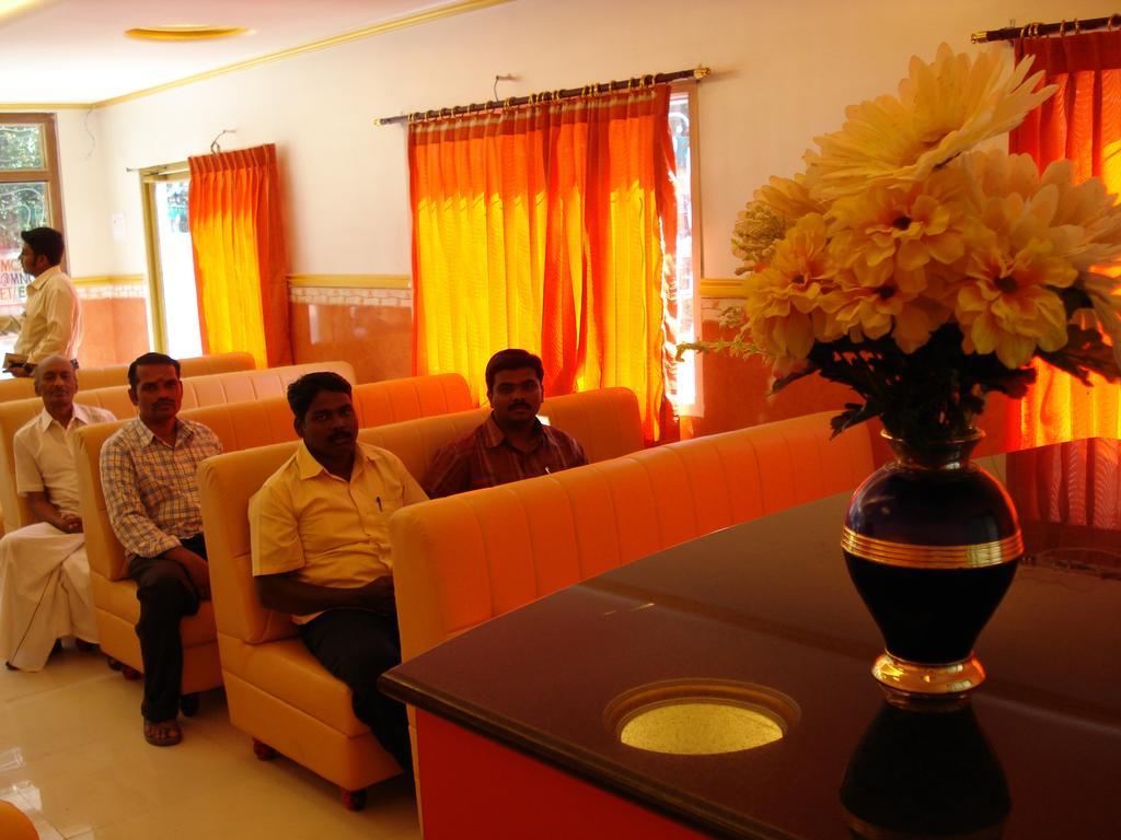 Hotel New Tamil Nadu Salem Rum bild